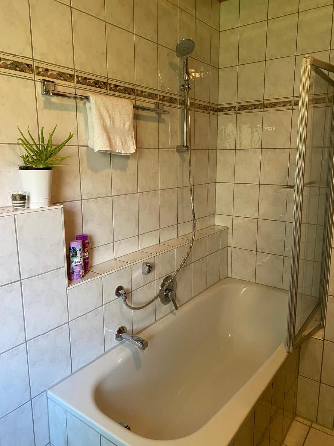 Ferienwohnung Wohlsein Фрикенхаузен на Майн Екстериор снимка